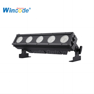 5 × 50 واط RGBW 4 في 1 شريط ضوء LED خارجي Sunstrip Blinder 